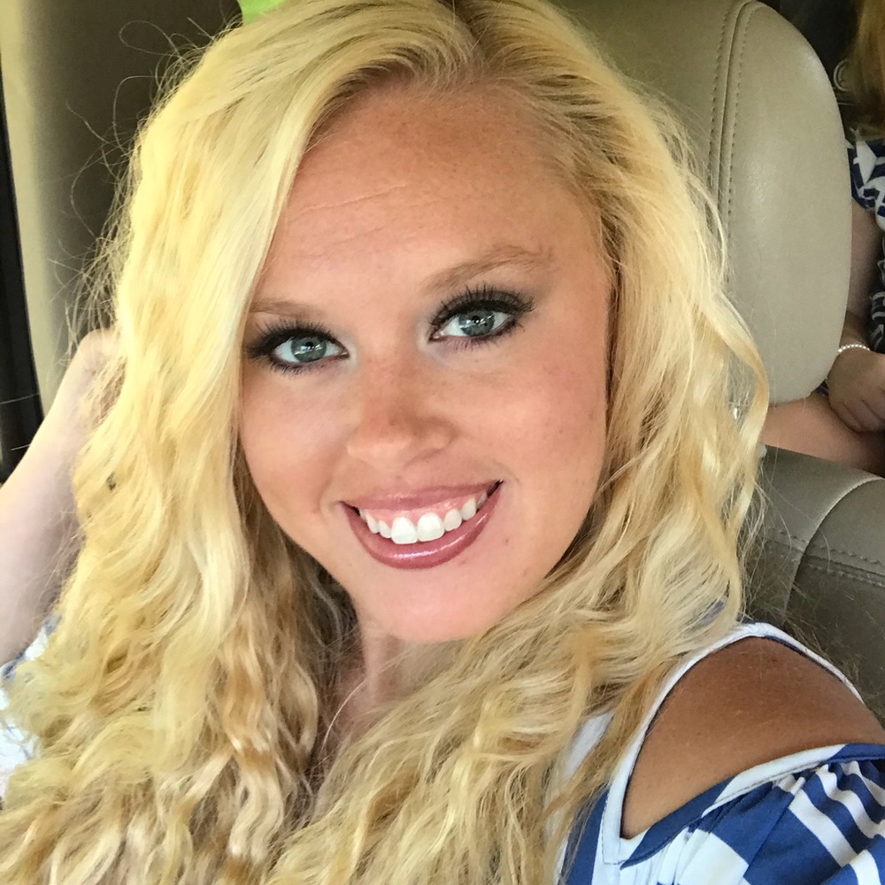 Meet your Posher, Savannah